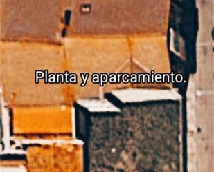 Aparcament de Pis en venda en Reinosa amb Calefacció, Jardí privat i Traster