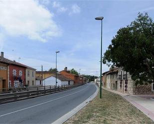 Exterior view of Single-family semi-detached for sale in Burgos Capital  with Storage room