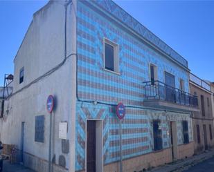 Vista exterior de Pis en venda en Niebla amb Terrassa i Balcó