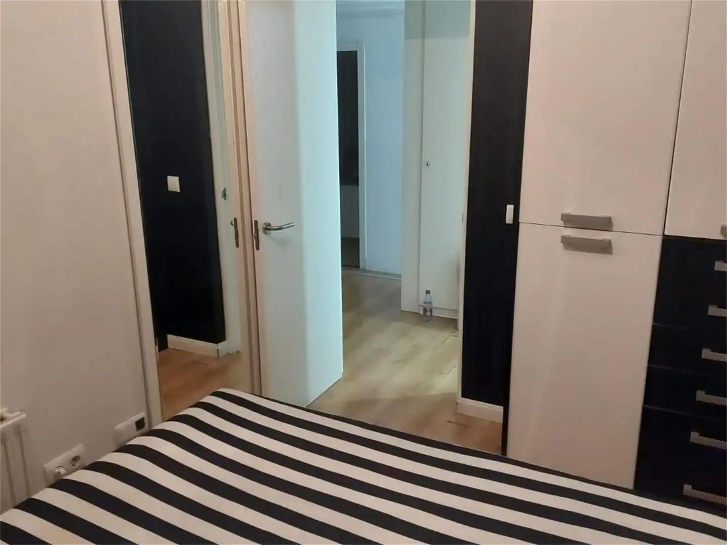 Bedroom of Duplexes for share in Madrid  with Air Conditioner, Heating and Furnished