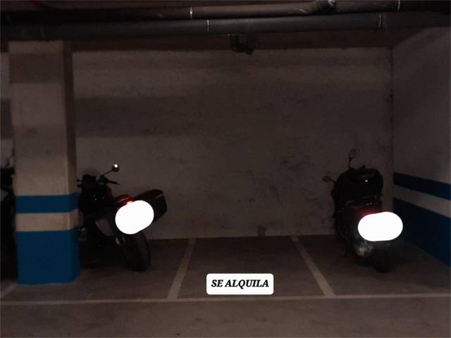 Garaje en Alquiler en Avenida de Miraflores, 17 en Cruz Roja