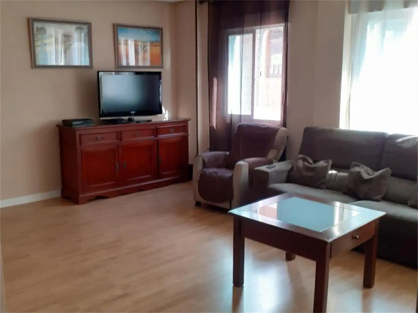 Wohnung zum Verkauf in Calle Cabezabellosa, 49, Miralvalle - Av. Virgen del Puerto - La Data Wohnzimmer von Wohnung zum Verkauf in Plasencia