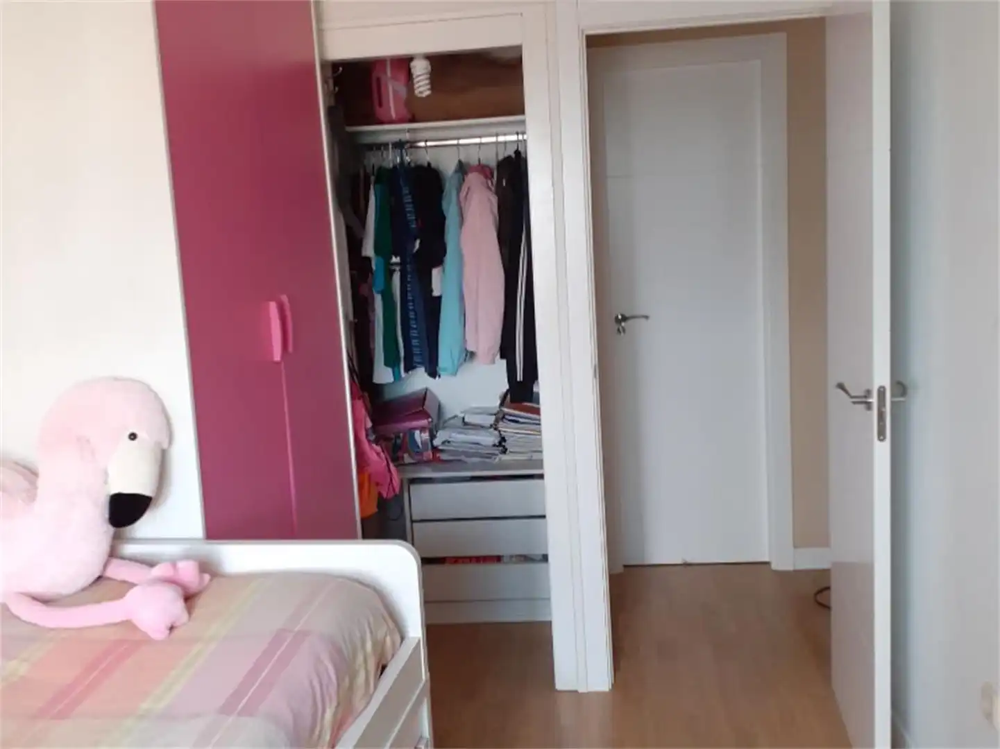 Wohnung zum Verkauf in Calle Cabezabellosa, 49, Miralvalle - Av. Virgen del Puerto - La Data Schlafzimmer von Wohnung zum Verkauf in Plasencia