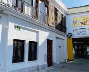 Exterior view of Flat to rent in  Sevilla Capital  with Air Conditioner and Balcony