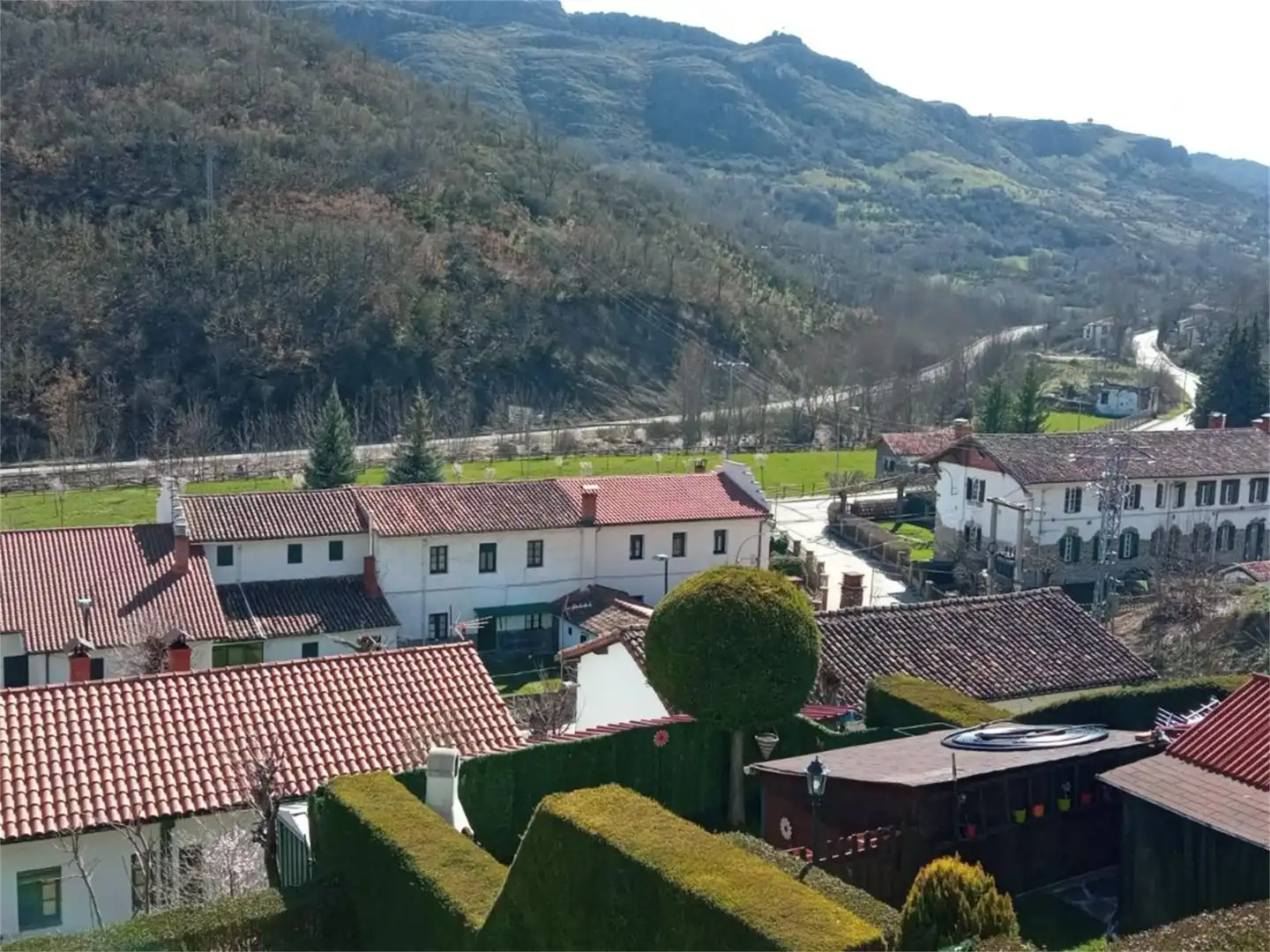 Vista exterior de Piso en venta en Sabero con Calefacción, Jardín privado y Amueblado