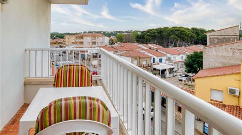 Foto 4 de Piso en venta en Carrer Camp Rabassa, 11, Riells, Girona