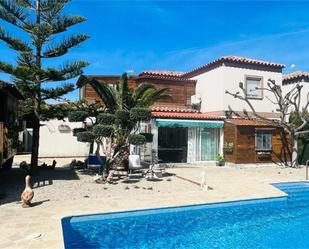 Exterior view of House or chalet for sale in L'Ametlla de Mar   with Air Conditioner, Terrace and Swimming Pool