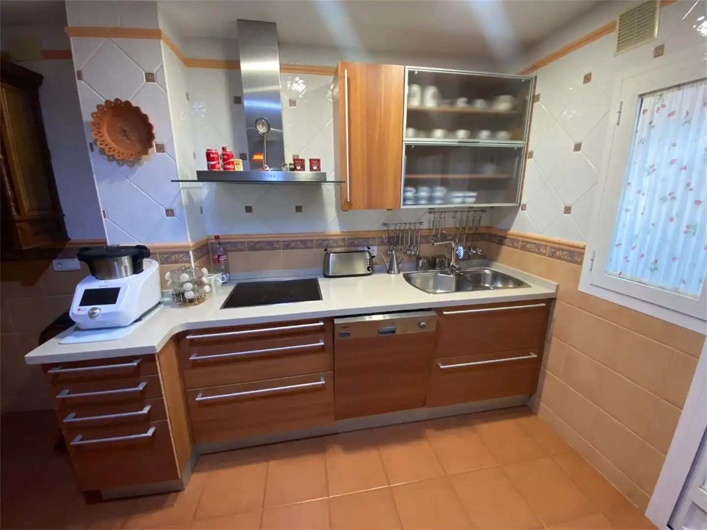 Wohnung zum Verkauf in Calle Bosnia, 8, Los Molinos - Villa Blanca Küche von Wohnung zum Verkauf in Almería mit Klimaanlage, Privatgarten und Terrasse