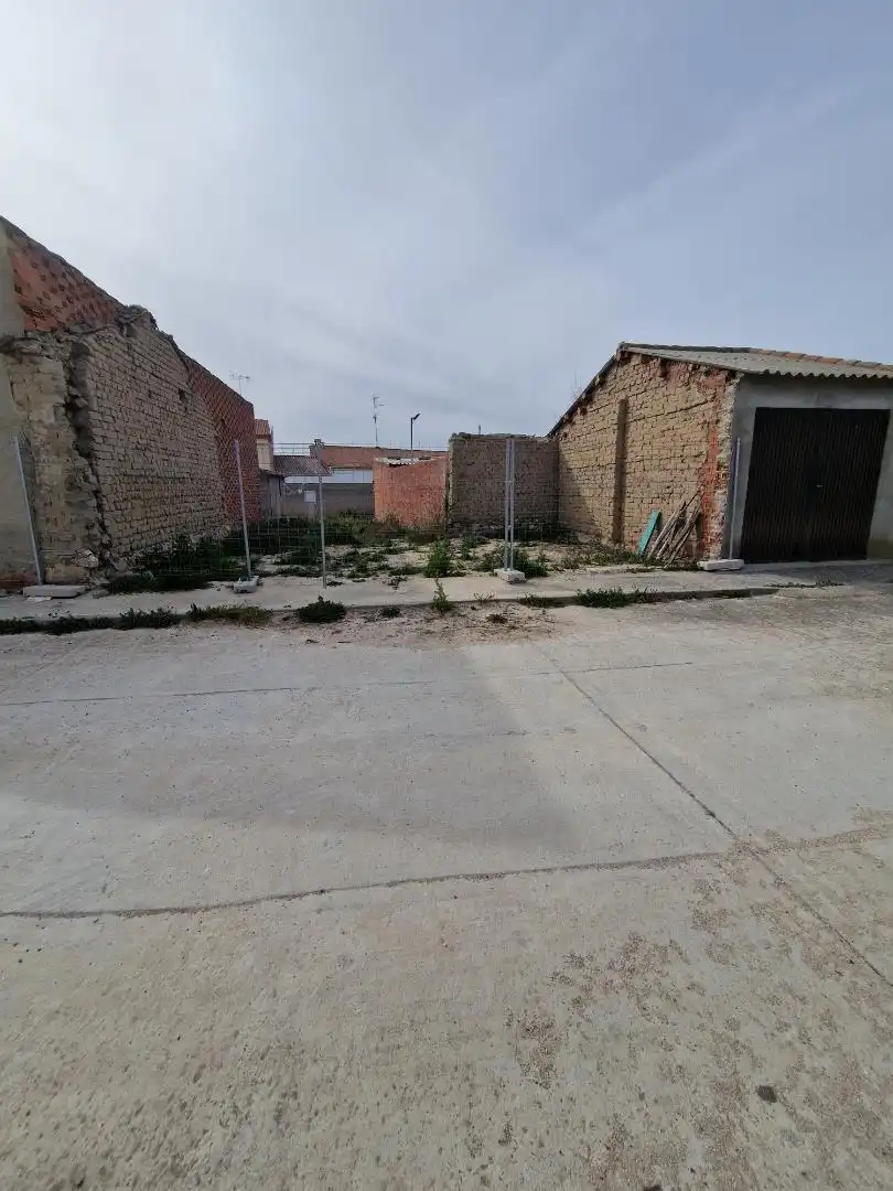 Land for sale in Calle la Iglesia, 12, Santo Domingo de las Posadas Land for sale in Santo Domingo de las Posadas