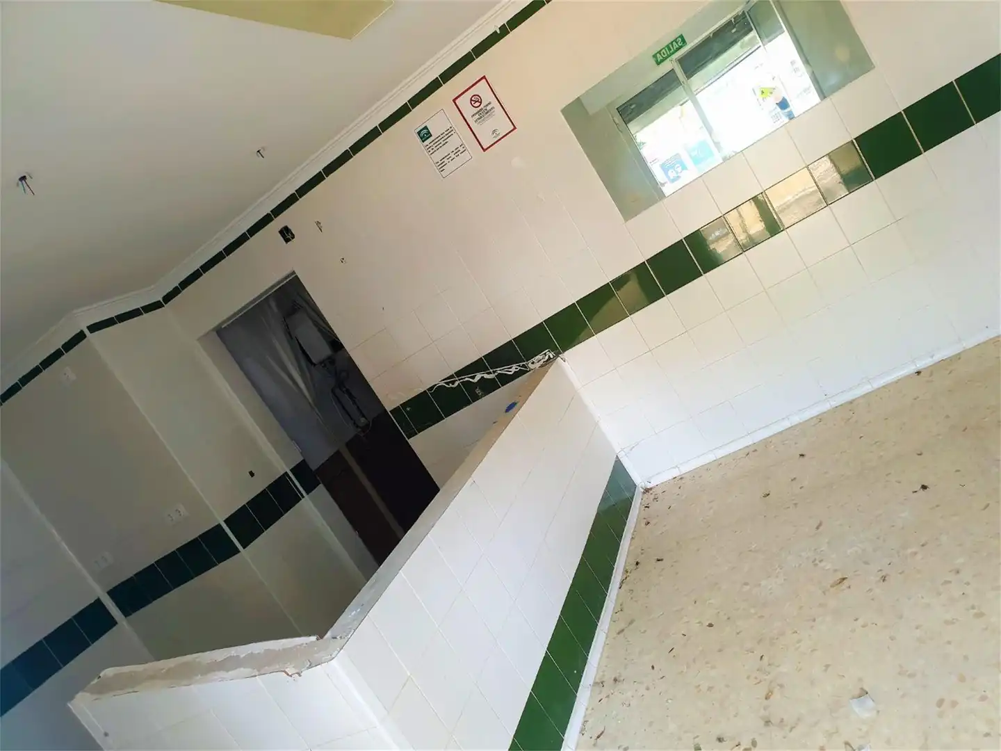 Baño de Local en venta en El Puerto de Santa María