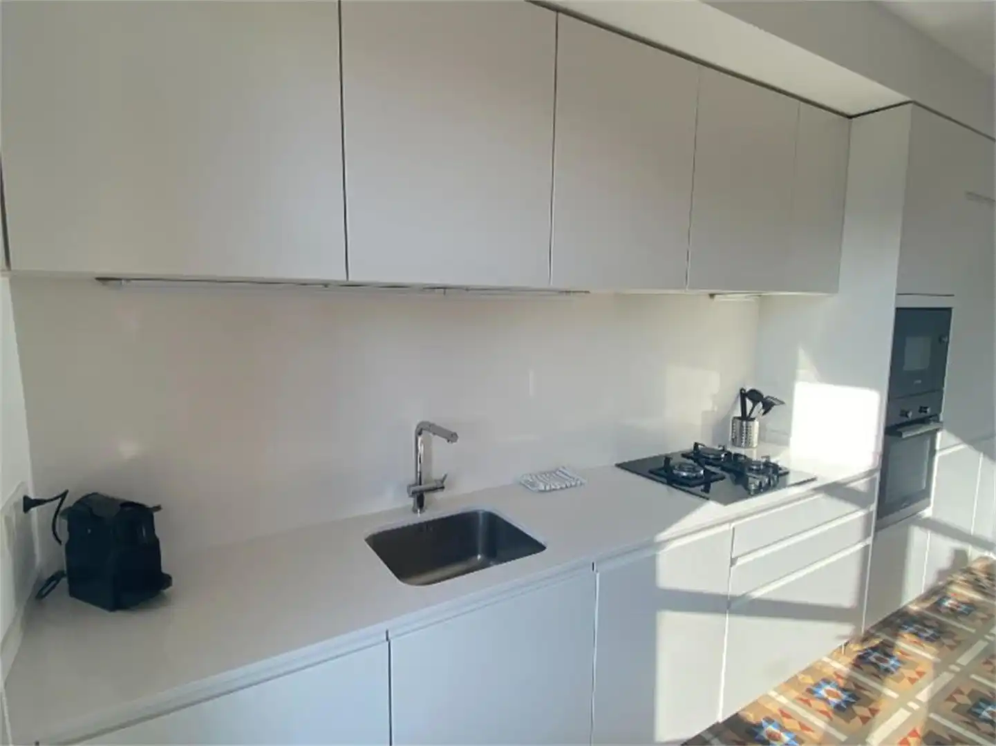 Flat for rent in Carrer de Gravina, 8, El Raval Kitchen of Flat for rent in Barcelona with Air Conditioner, Heating and Parquet flooring