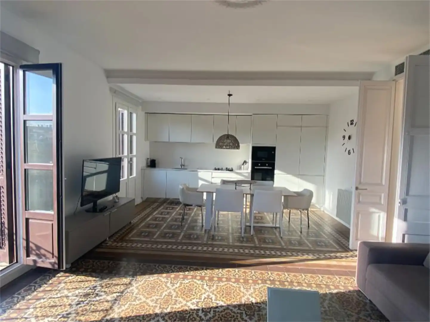 Flat for rent in Carrer de Gravina, 8, El Raval Kitchen of Flat for rent in Barcelona with Air Conditioner, Heating and Parquet flooring