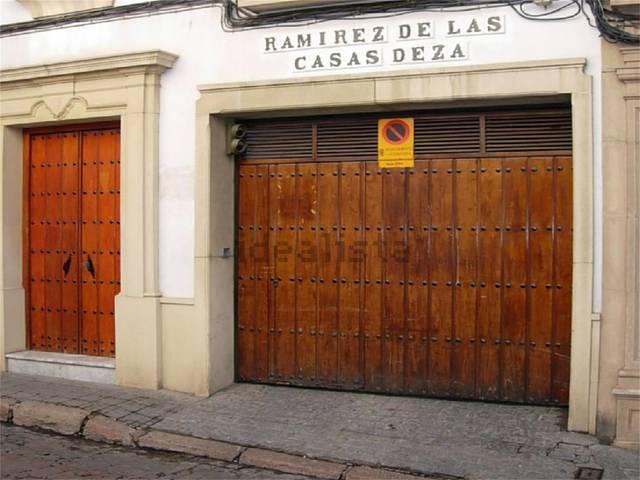 Garaje en Alquiler en Calle de Ramírez de las Casas Deza, 13 en Zona Centro