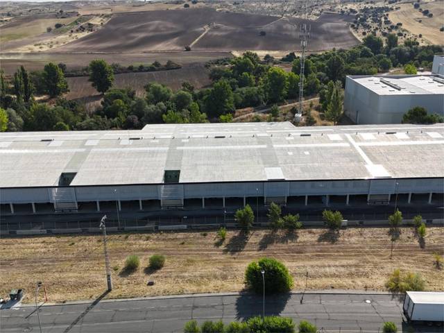 Nave industrial en Alquiler en Calle Luis Carreño, 29 en San Agustín del Guadalix pueblo