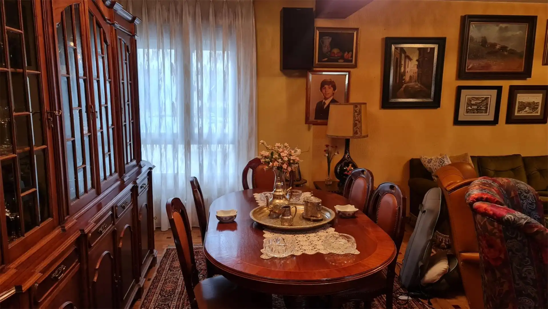 Esszimmer von Wohnung zum Verkauf in Oviedo 