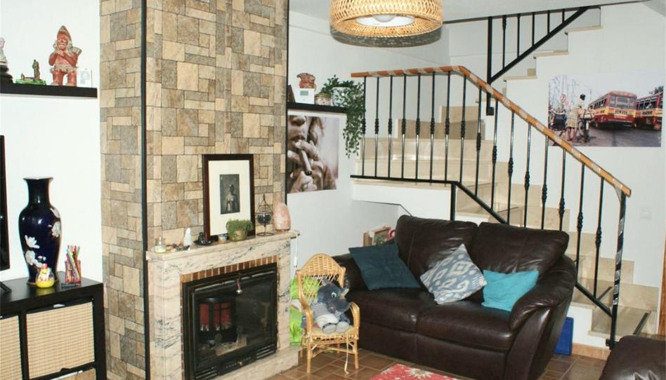 Single-family semi-detached for sale in Calle de San Lorenzo, 36, Colmenarejo, Madrid - image 1 Photo 1 of Single-family semi-detached for sale in Calle de San Lorenzo, 36, Colmenarejo, Madrid