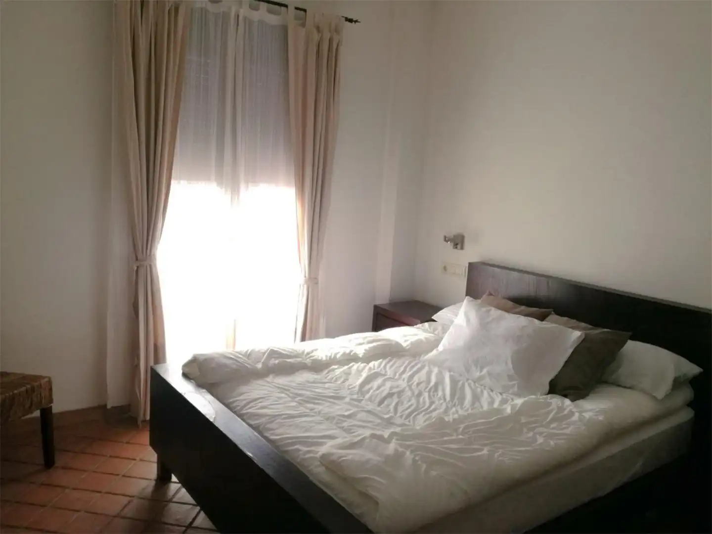 Piso en venta en Calle de Joaquín Camino, 21, Centro - Barriada Mallorca Habitación de Piso en venta en Camas con Aire acondicionado, Calefacción y Amueblado
