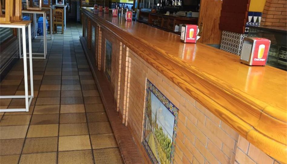 Premises for sale in Calle Sanlúcar la Mayor, 8, Tiro de Línea, Sevilla - image 1 Photo 1 of Premises for sale in Calle Sanlúcar la Mayor, 8, Tiro de Línea, Sevilla