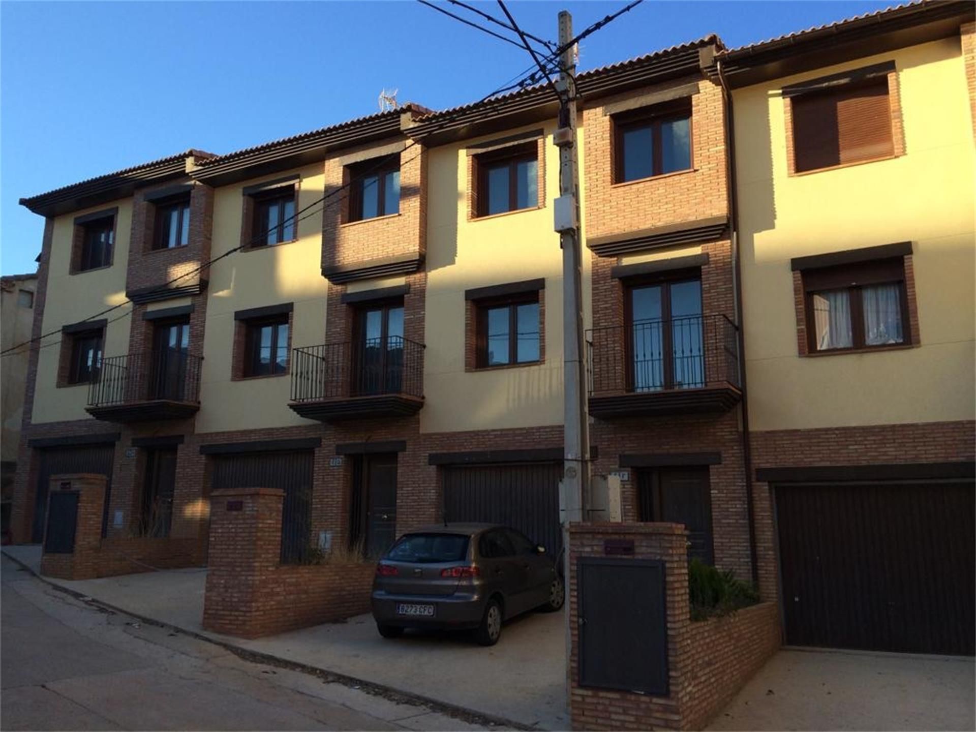 Exterior view of Single-family semi-detached for sale in Villastar  with Private garden, Storage room and Balcony