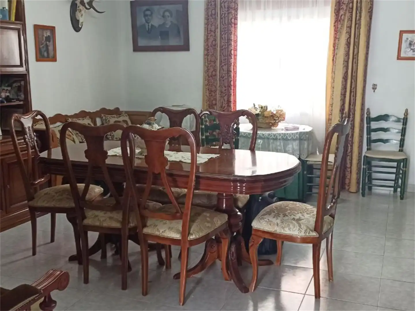 Comedor de Casa adosada en venta en El Robledo   con Aire acondicionado, Jardín privado y Amueblado