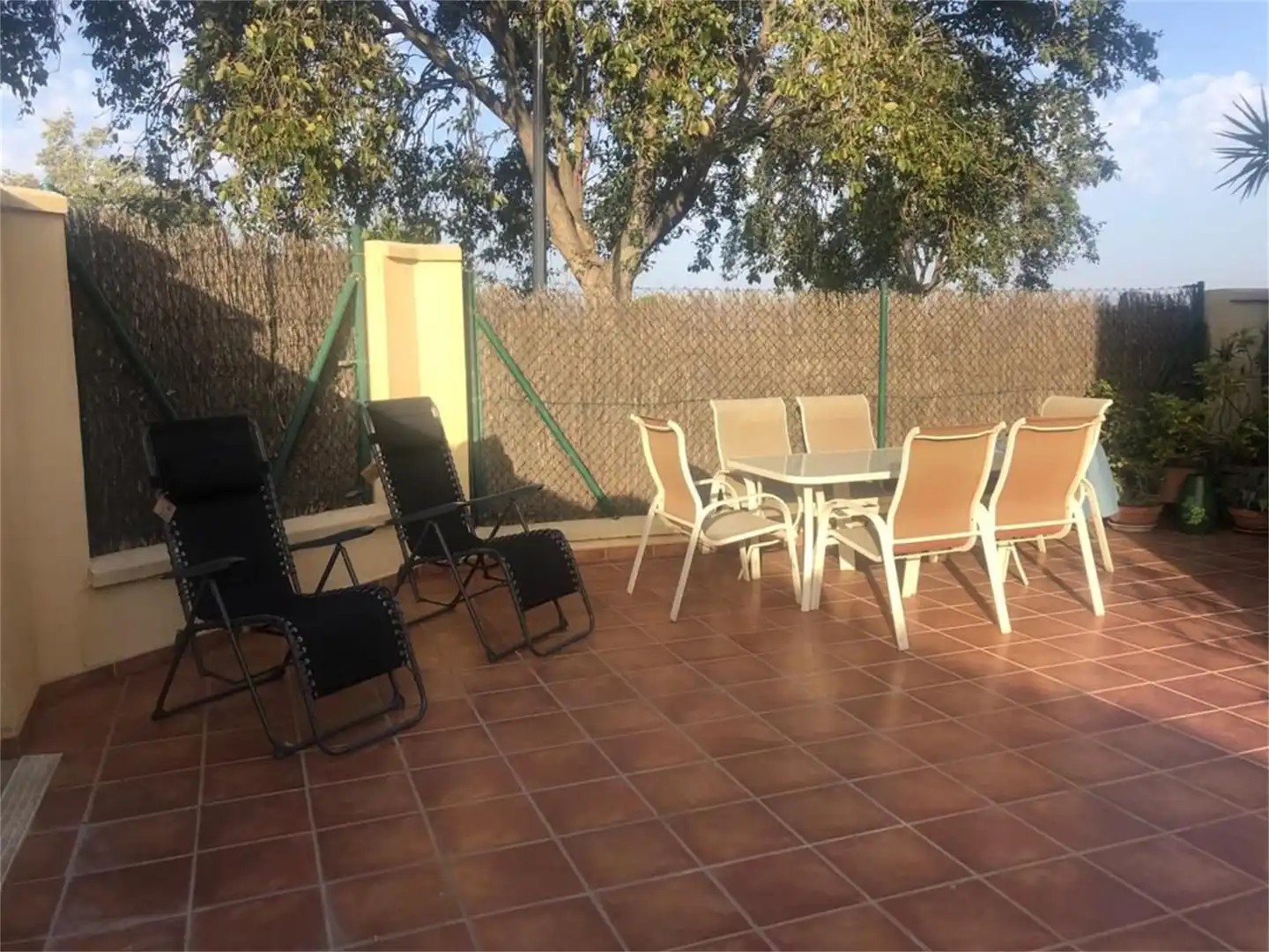 Casa o chalet de alquiler en Calle del Litoral, 32, Valdelagrana Terraza de Casa o chalet de alquiler en El Puerto de Santa María con Aire acondicionado, Calefacción y Jardín privado