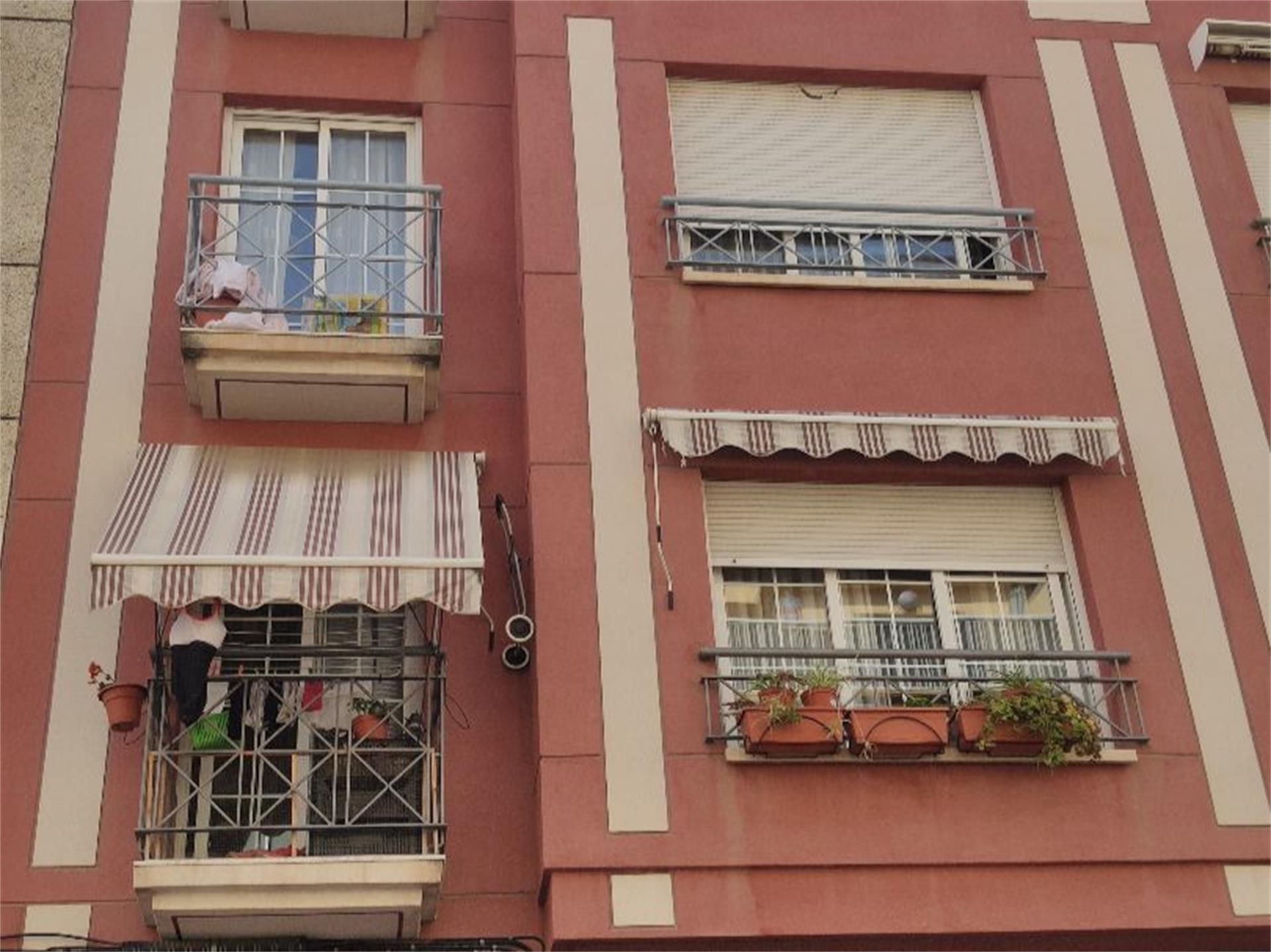 Exterior view of Flat for sale in Gandia  with Air Conditioner, Terrace and Storage room