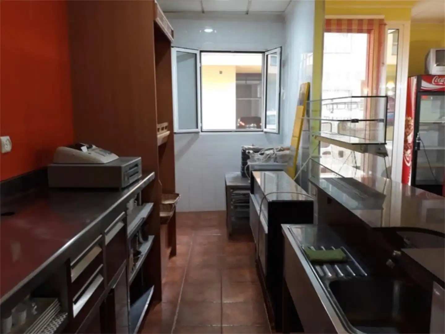 Commercial properties for sale in Carrer Conchita Piquer, 9, Alberic Kitchen of Commercial properties for sale in Alberic with Air Conditioner, Heating and Furnished