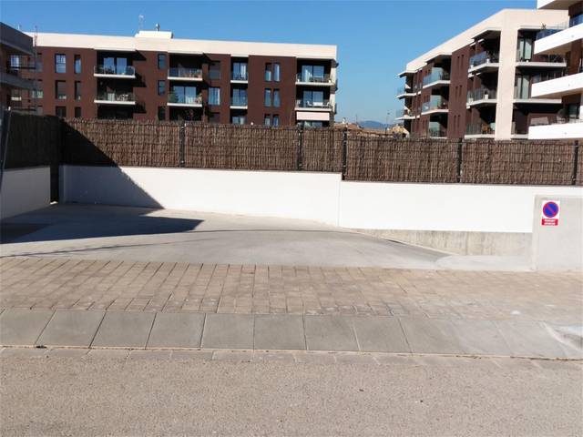 Garaje en Alquiler en Carrer Roger de Llúria, 8 en Vilablareix