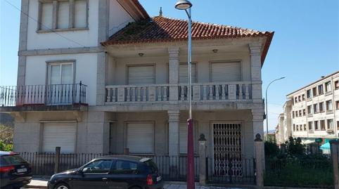 Casa o chalet en venta en Avenida Bouza Martín, 3, Ribadumia, Pontevedra - imagen 2 Foto 2 de Casa o chalet en venta en Avenida Bouza Martín, 3, Ribadumia, Pontevedra