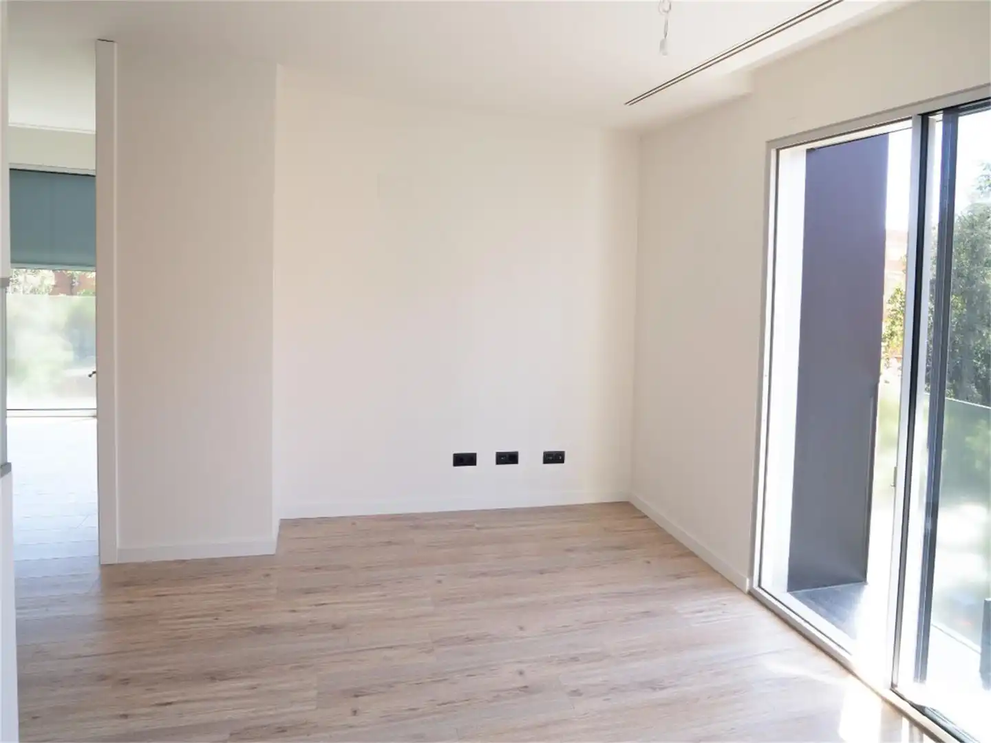Oficina de alquiler en Calle de la Costa Brava, 13, Mirasierra Habitación de Oficina de alquiler en Madrid