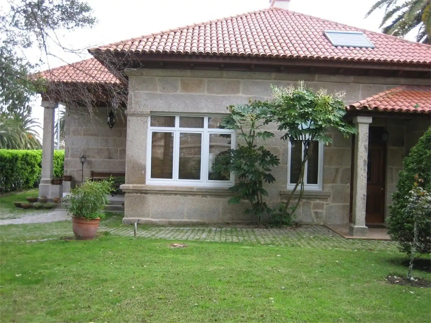Exterior view of Houses for sale in O Grove    with Heating, Private garden and Parquet flooring