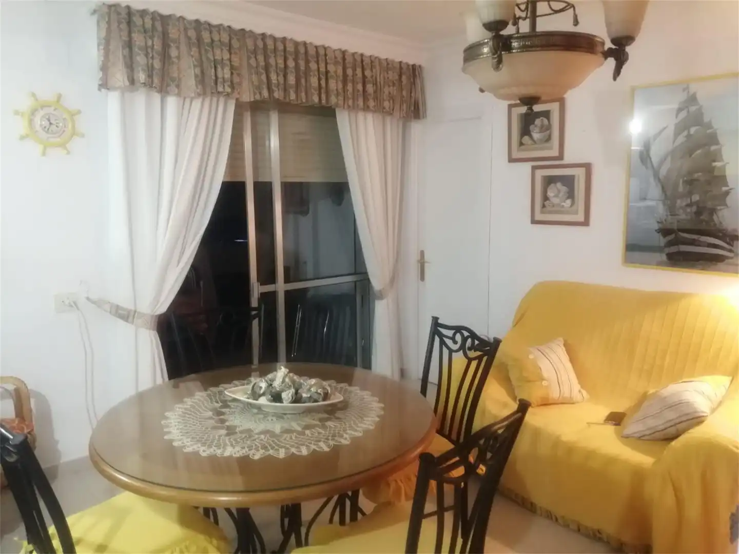 Apartament de lloguer a Avenida Cristóbal Colón, 44, El Portil Menjador de Apartament de lloguer en El Portil amb Jardí privat, Terrassa i Moblat