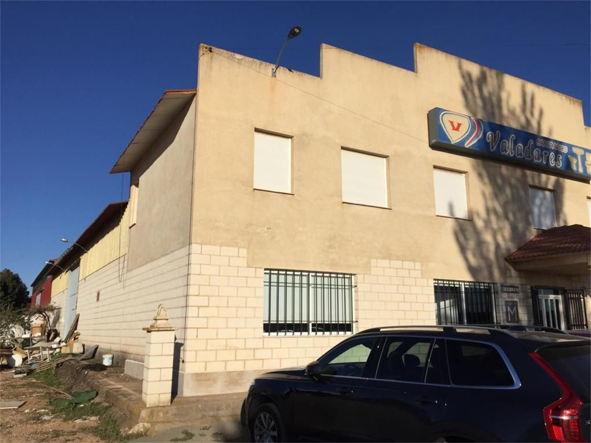 Exterior view of Industrial buildings to rent in Almagro