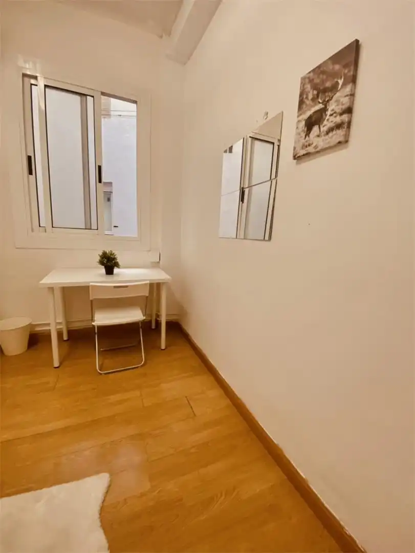 Habitación en Plaza de los Sitios, 1, Paseo Independencia Habitación de Piso para compartir en Zaragoza con Calefacción, Parquet y Trastero