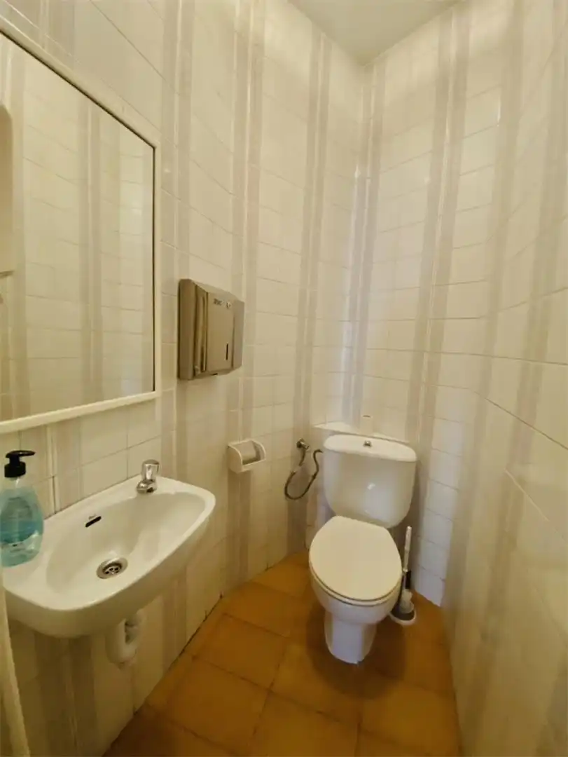 Habitación en Plaza de los Sitios, 1, Paseo Independencia Baño de Piso para compartir en Zaragoza con Calefacción, Parquet y Trastero