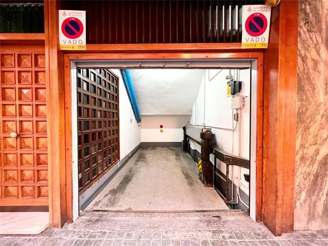 Garaje en Alquiler en Carrer de Quart, 69 en El Botànic