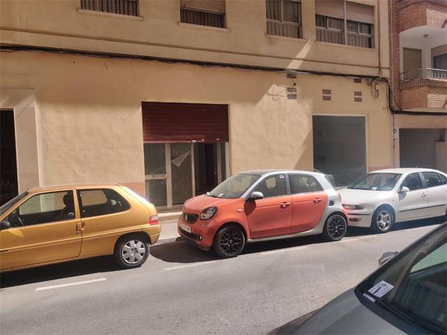 Local comercial en Alquiler en Carrer de Lepant, 108 en Ensanche - Parque del Oeste