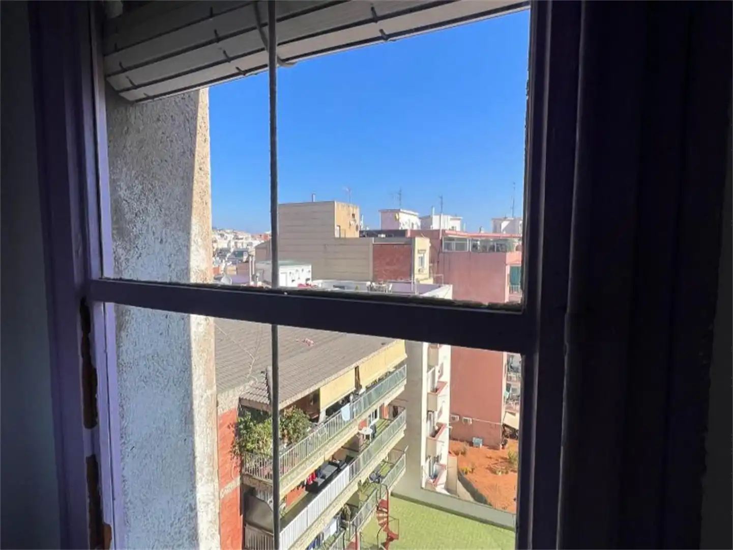 Habitación en Carrer de l'Escultor Llimona, 8, Vilapicina i la Torre Llobeta Habitación de Piso para compartir en Barcelona con Parquet y Amueblado
