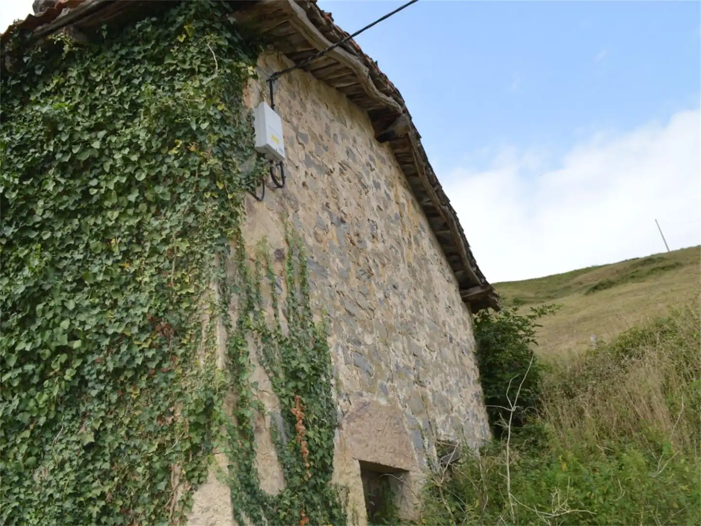 Finca rústica en venta en Villacarriedo Vista exterior de Finca rústica en venta en Villacarriedo