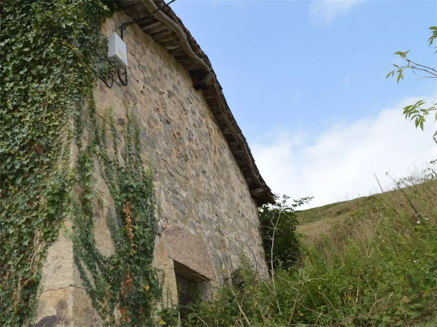 Finca rústica en venta en Villacarriedo Vista exterior de Finca rústica en venta en Villacarriedo