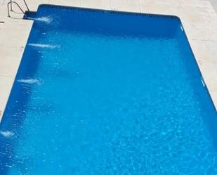 Piscina de Dúplex en venda en Dos Hermanas amb Aire condicionat