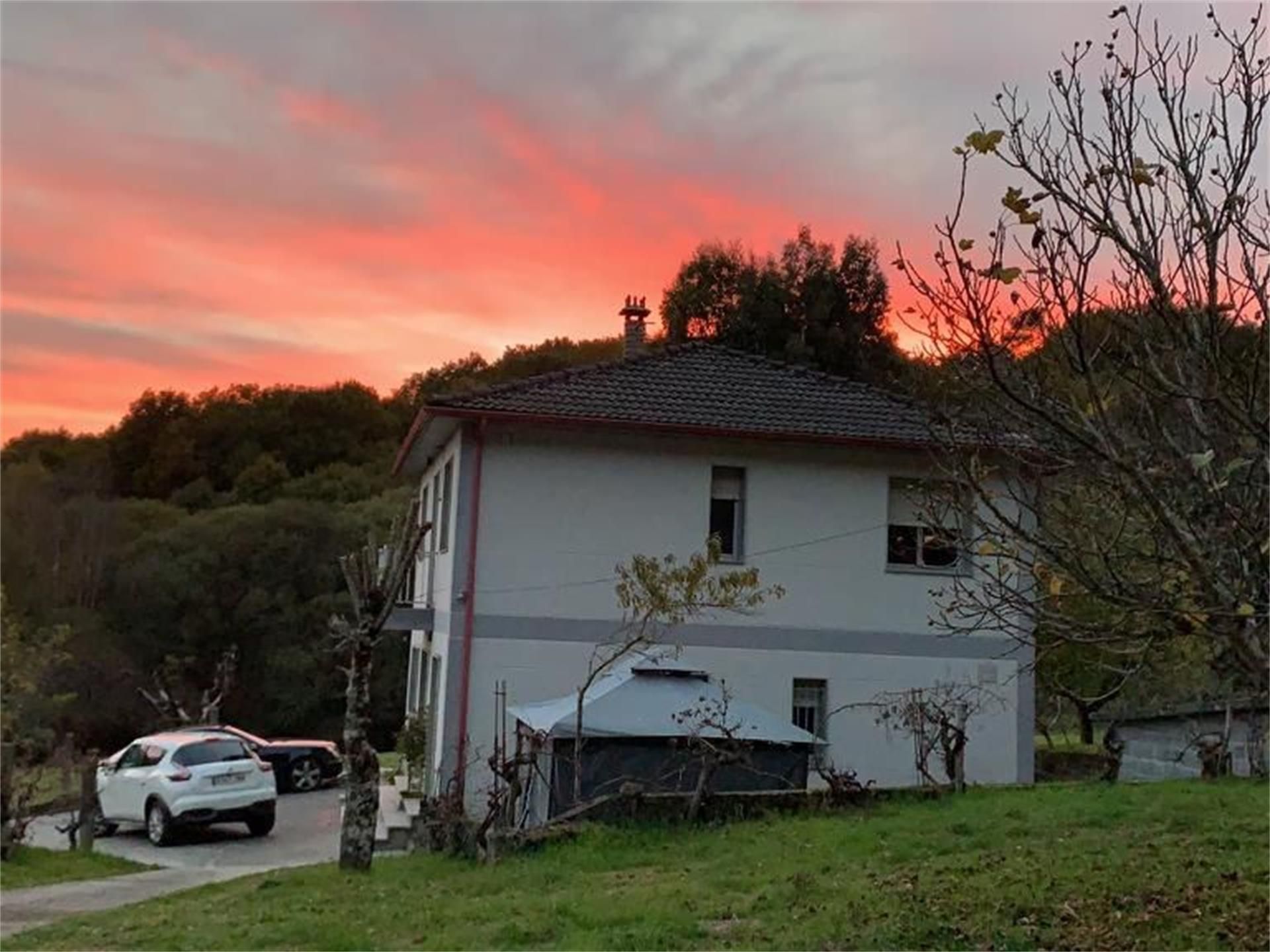 Vista exterior de Casa o xalet en venda en Bande amb Terrassa i Balcó