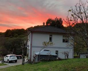 Vista exterior de Casa o xalet en venda en Bande amb Terrassa i Balcó