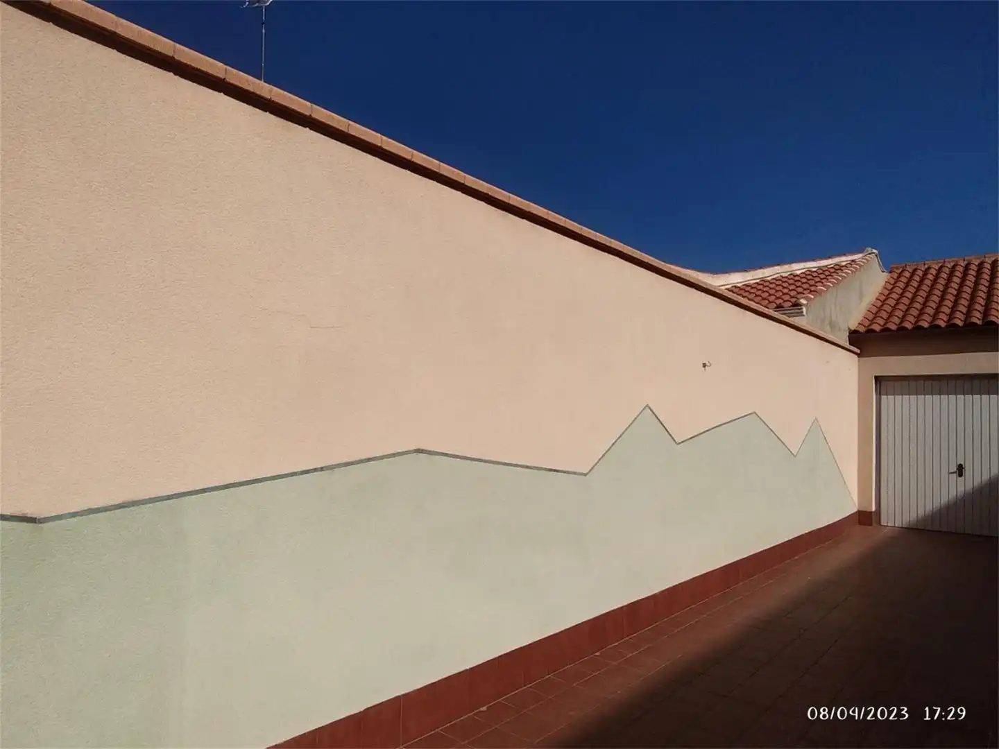 Planta baja en venta en Corral-Rubio Vista exterior de Planta baja en venta en Corral-Rubio con Aire acondicionado, Terraza y Trastero