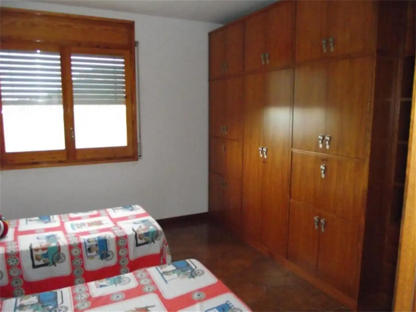 Wohnung zur Miete in Carrer Cingles de Bertí, 40, Sant Feliu de Codines Schlafzimmer von Wohnung zur Miete in Sant Feliu de Codines mit Klimaanlage, Heizung und Terrasse
