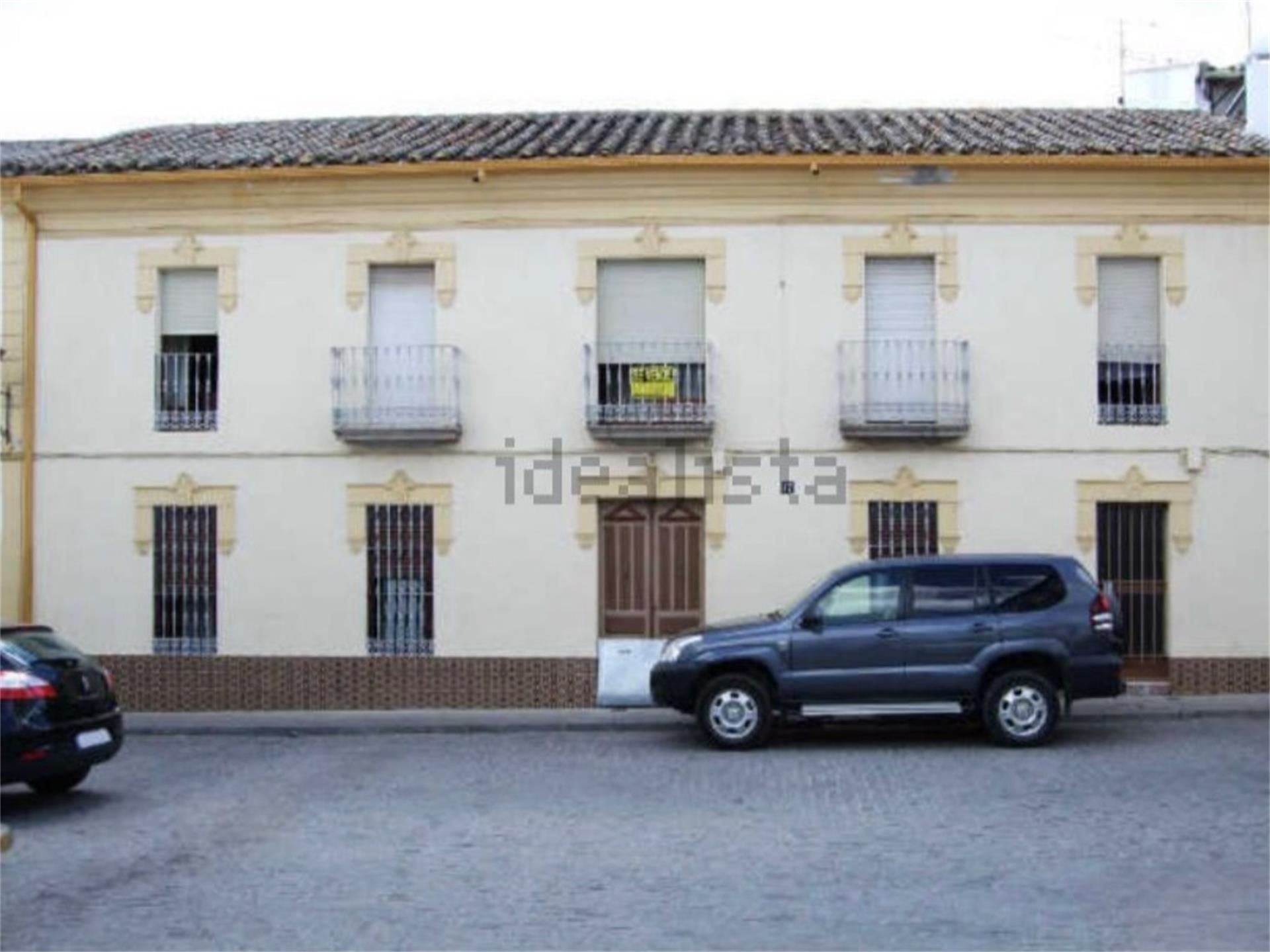 Vista exterior de Pis en venda en Cardeña amb Calefacció, Terrassa i Traster