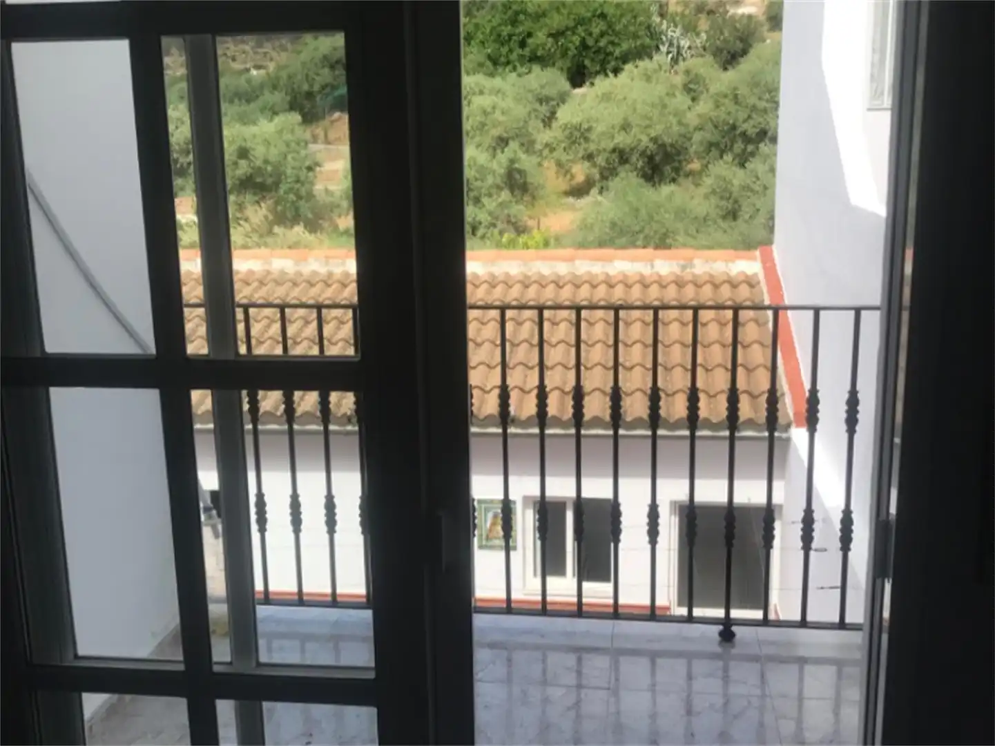 Casa adosada en venta en Calle Velázquez, 3, Algodonales Terraza de Casa adosada en venta en Algodonales con Aire acondicionado y Terraza