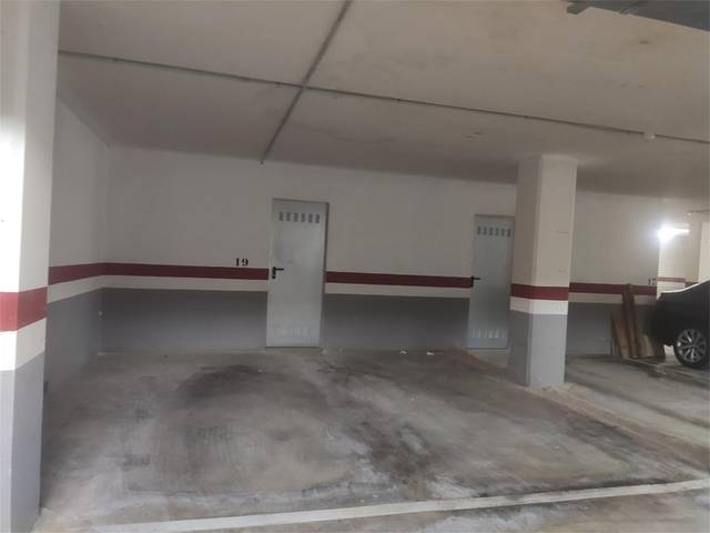 Garaje en Venta en Carrera del Riu, 323 en Pinedo