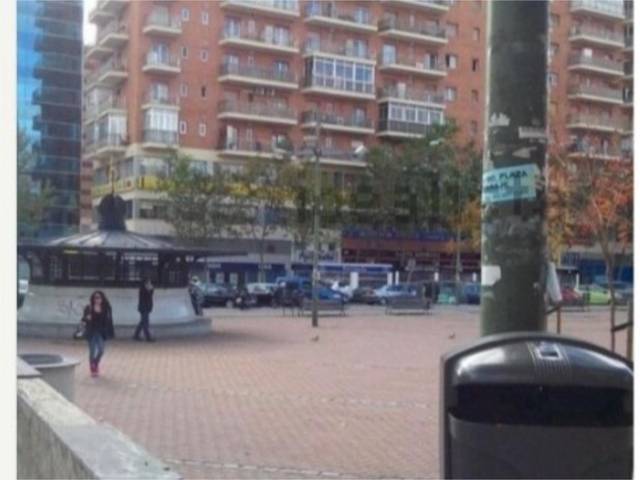 Garaje en Alquiler en Calle de José Castán Tobeñas, 1 en Castillejos - Cuzco