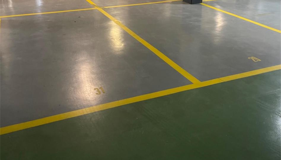 Garage to rent in Rúa Lagoa, 36, Carballo, A Coruña - image 1 Photo 1 of Garage to rent in Rúa Lagoa, 36, Carballo, A Coruña